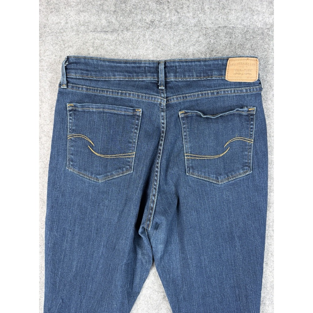 Levi Strauss Signature Women's Jeans Size 10 Mid Rise Straight Blue W30 L28 - Picture 15 of 16